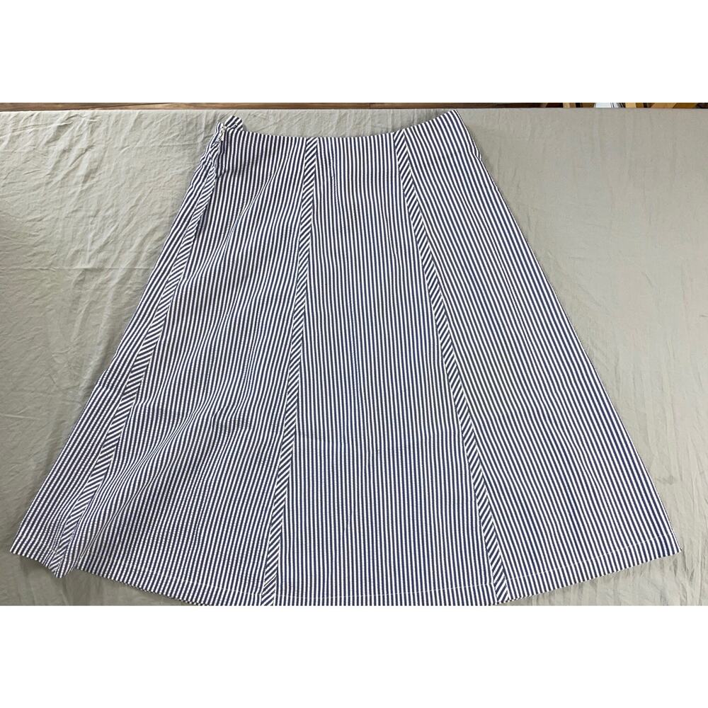 Orvis Micofiber Side Zip Flare Seersucker Skirt. Blue Stripe, Women's 8. EUC!! - Picture 5 of 5